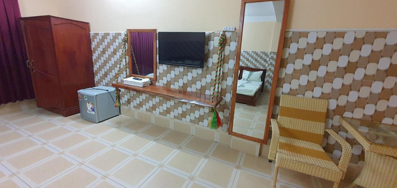 Hotel Nha Nghi Viet Nga Hà Tiên Zewnętrze zdjęcie